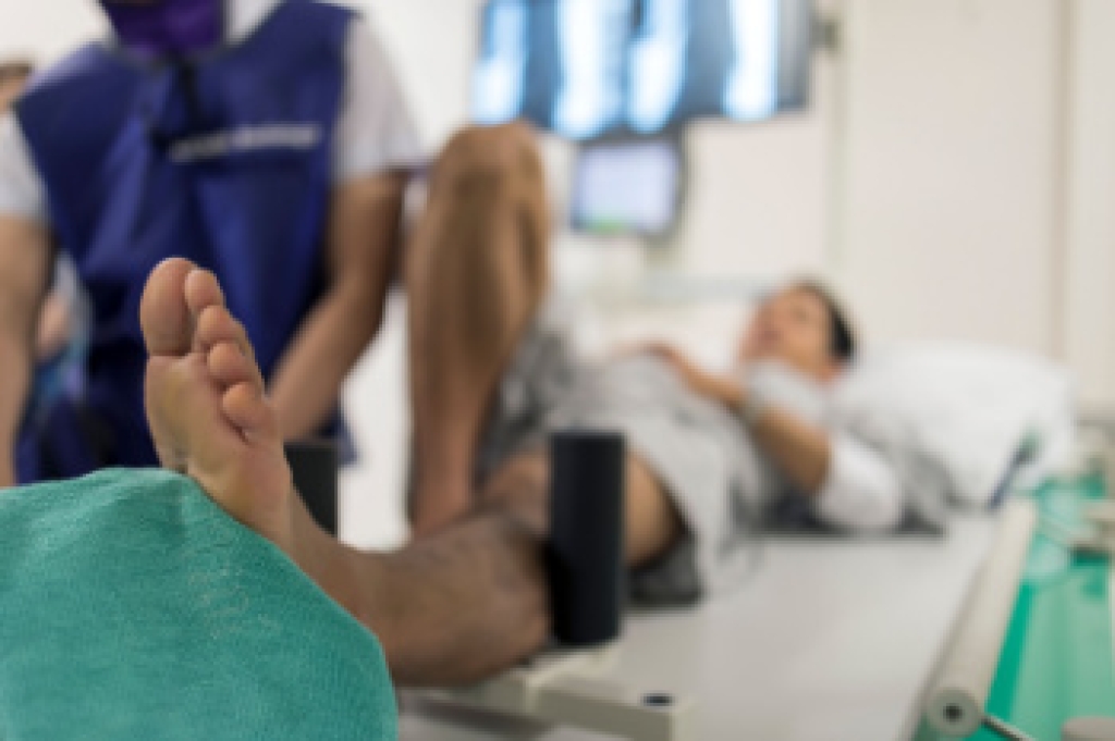 What Causes Stress Fractures in the Feet?